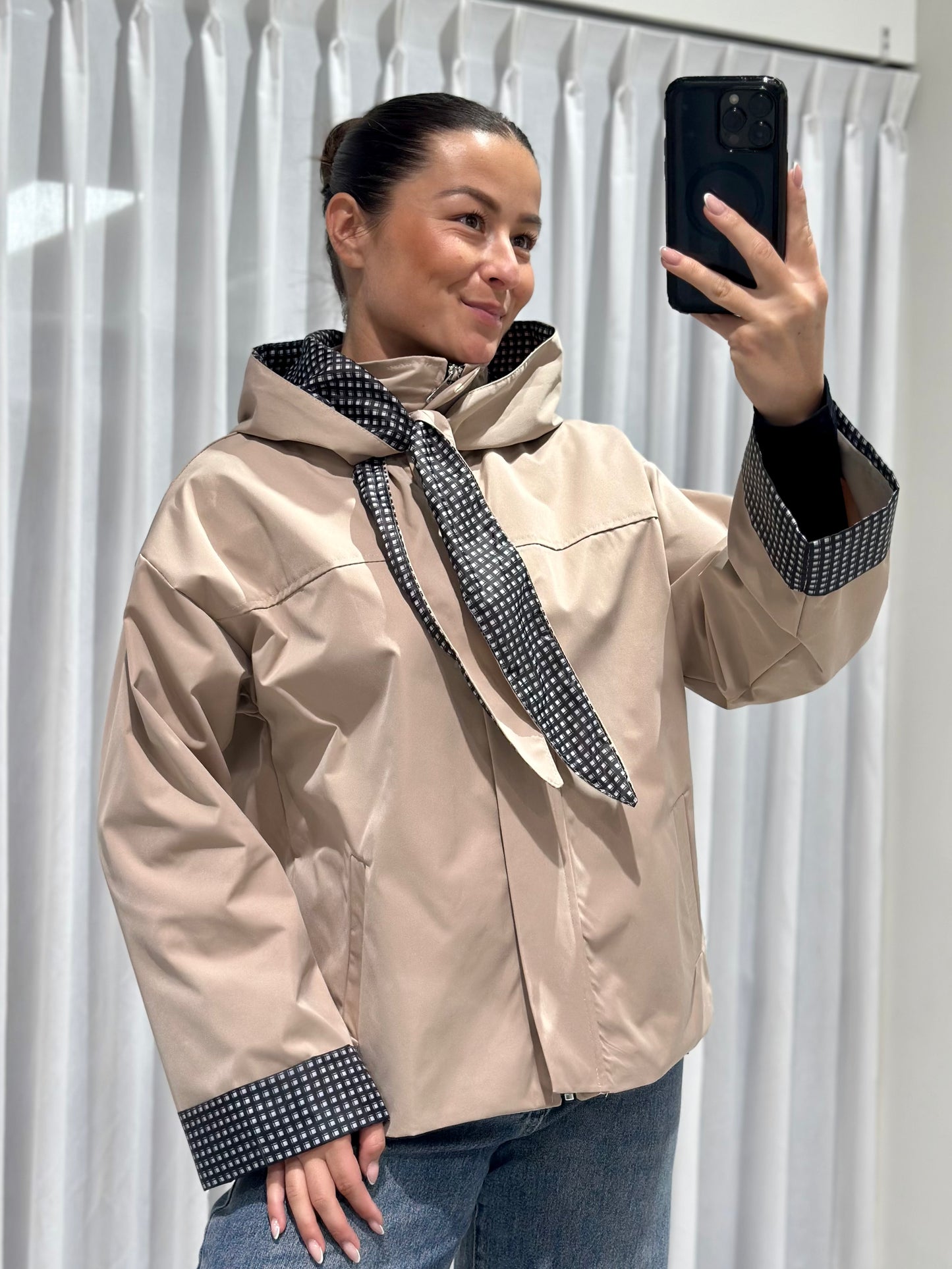 Amara jacket beige