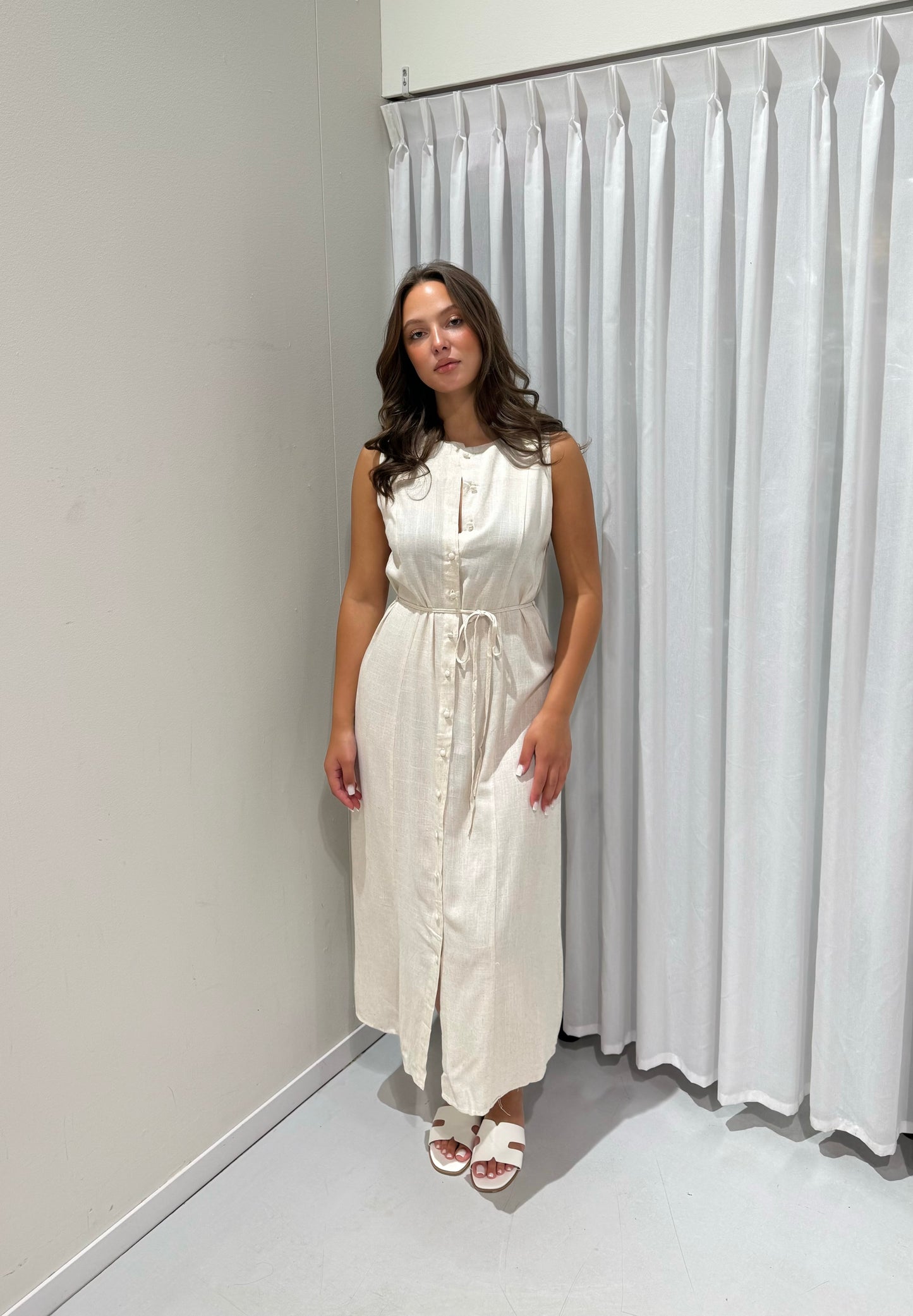 Amaris dress beige