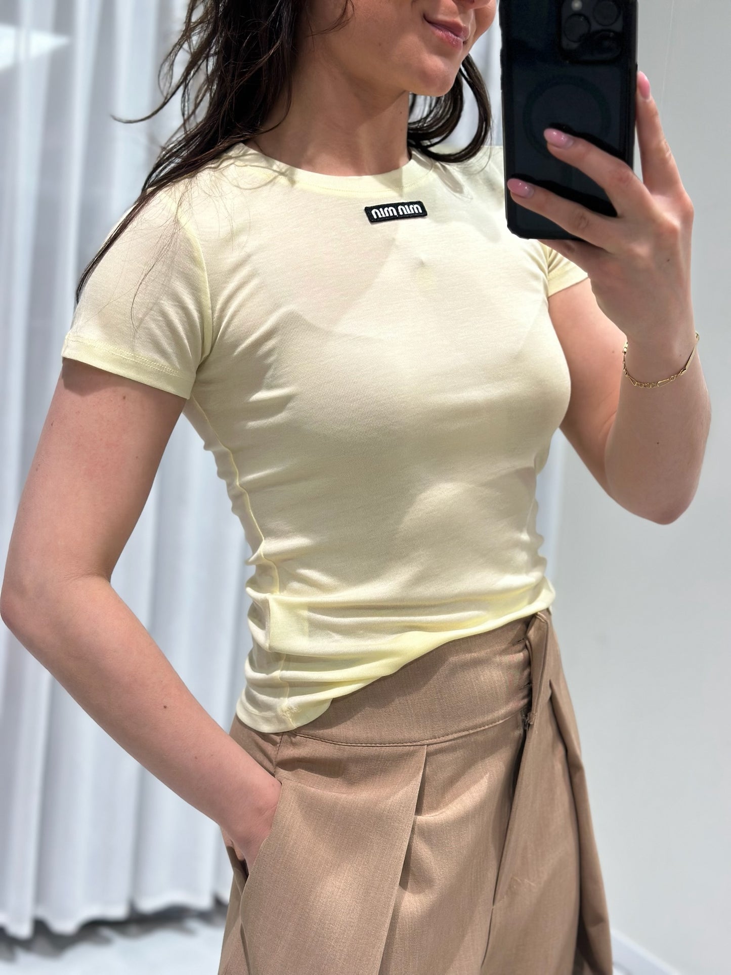 Momo t-shirt yellow