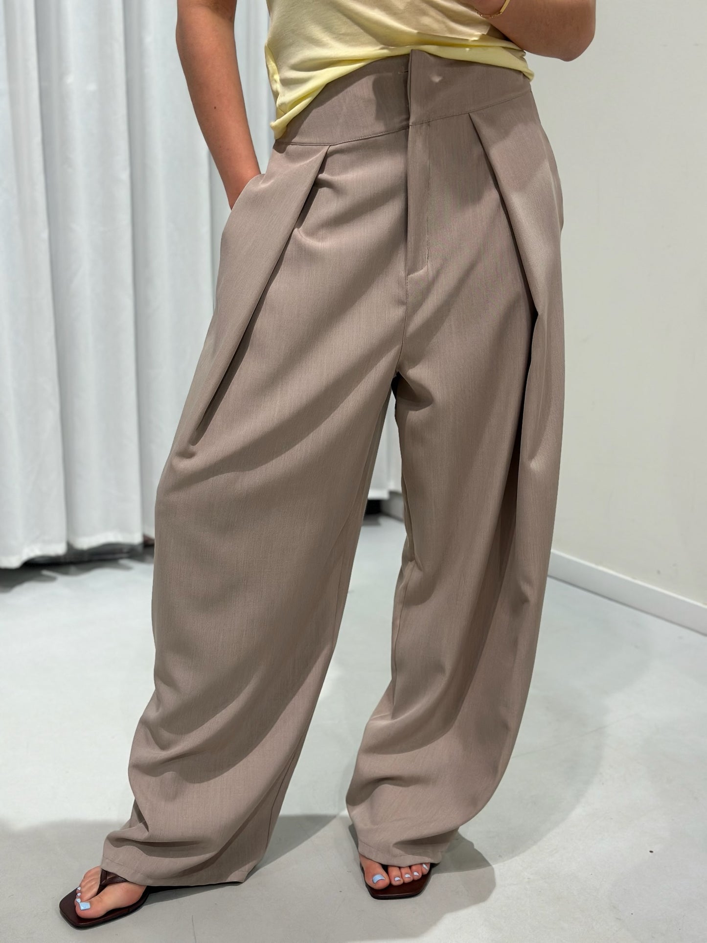 Kiana pants taupe