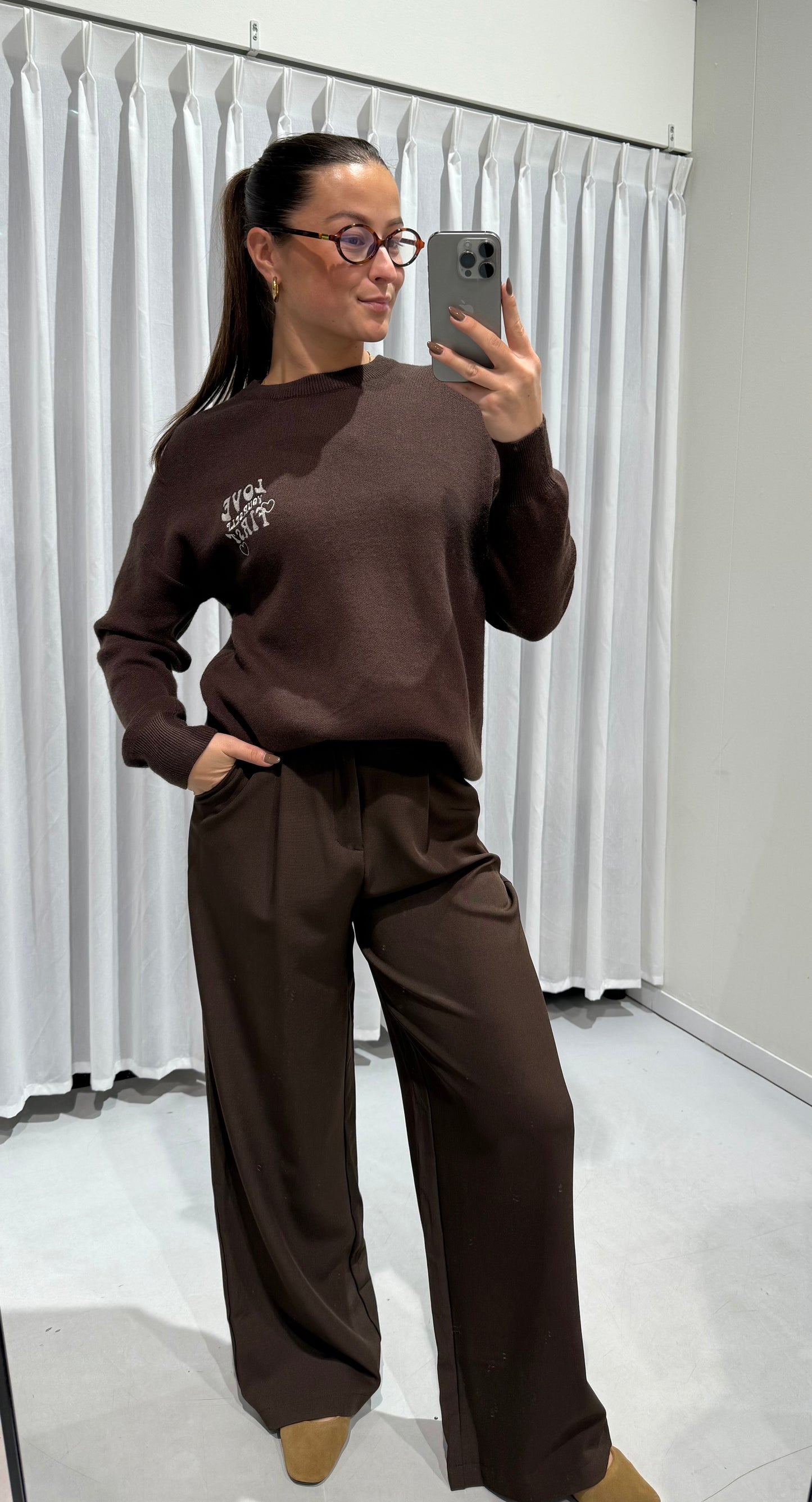 Fauna sweater brown