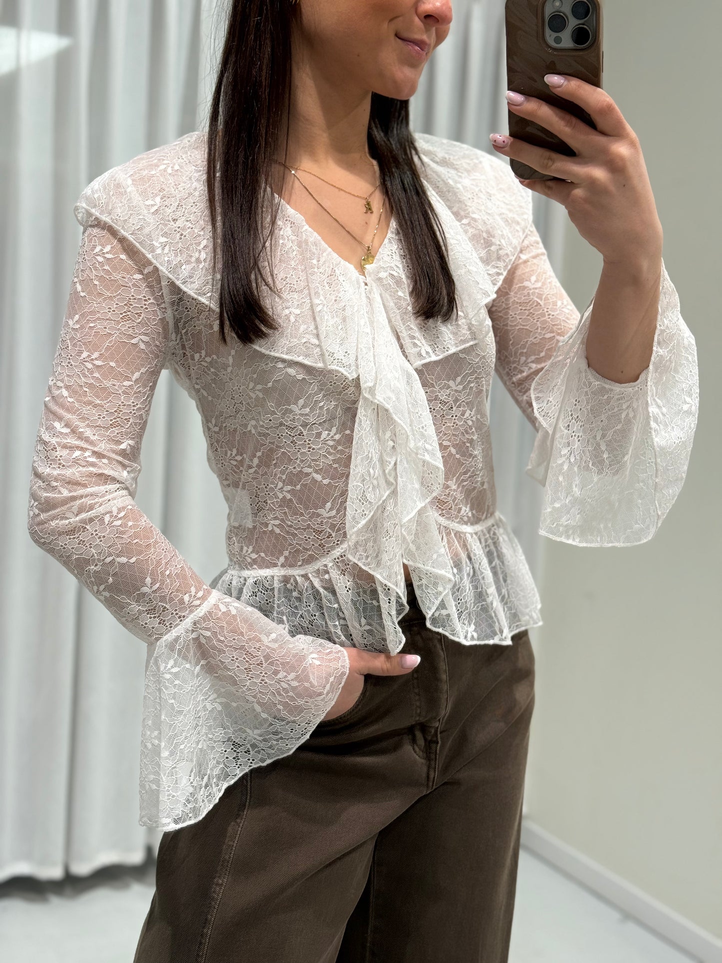 Amina top white