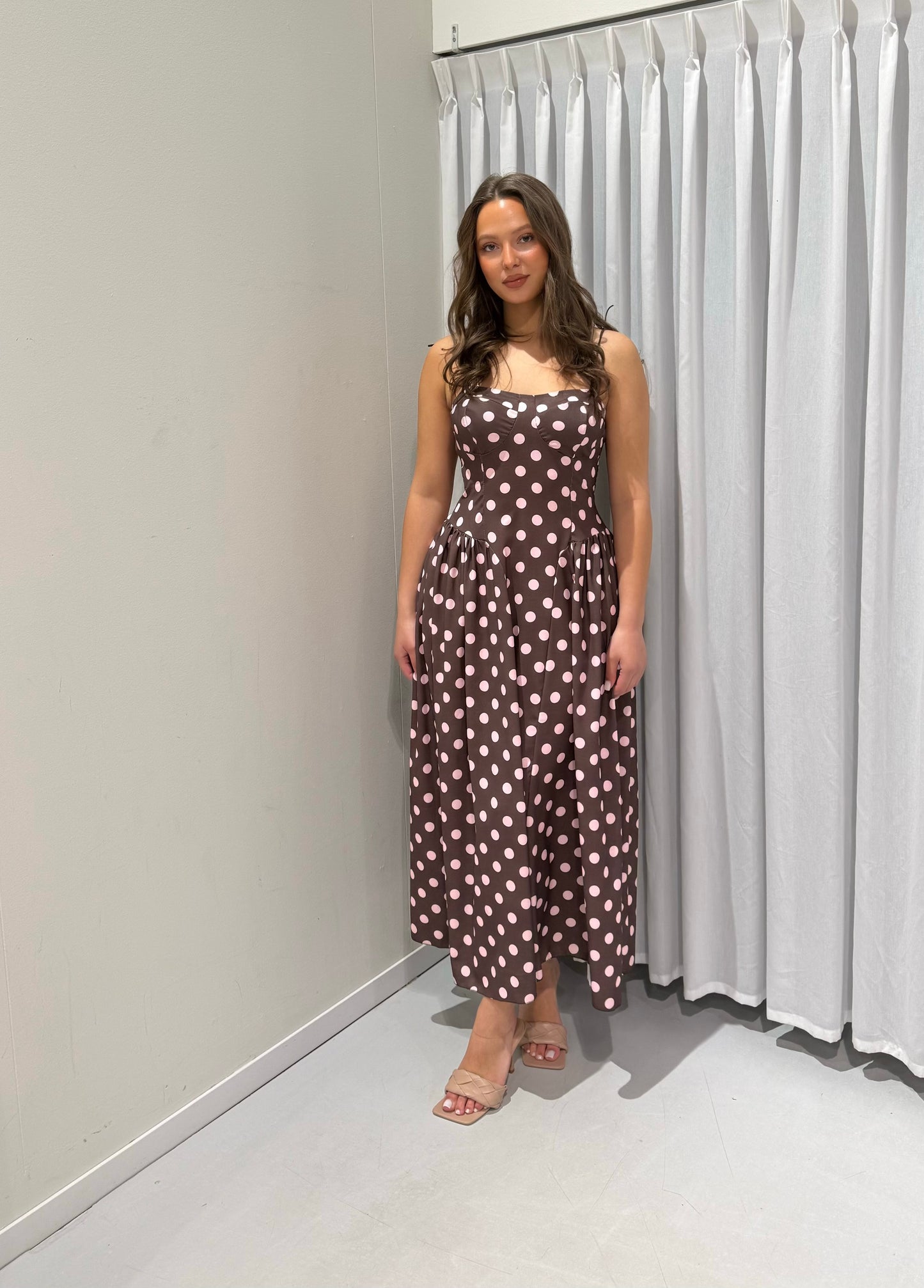 Heidi dress brown