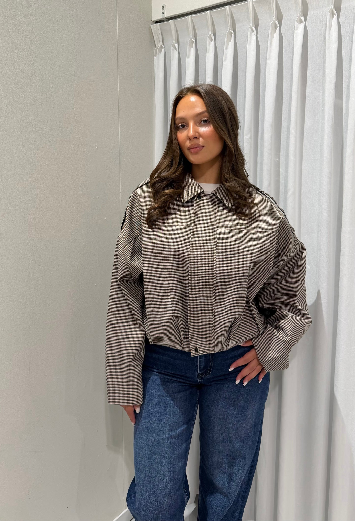 Saar vest taupe