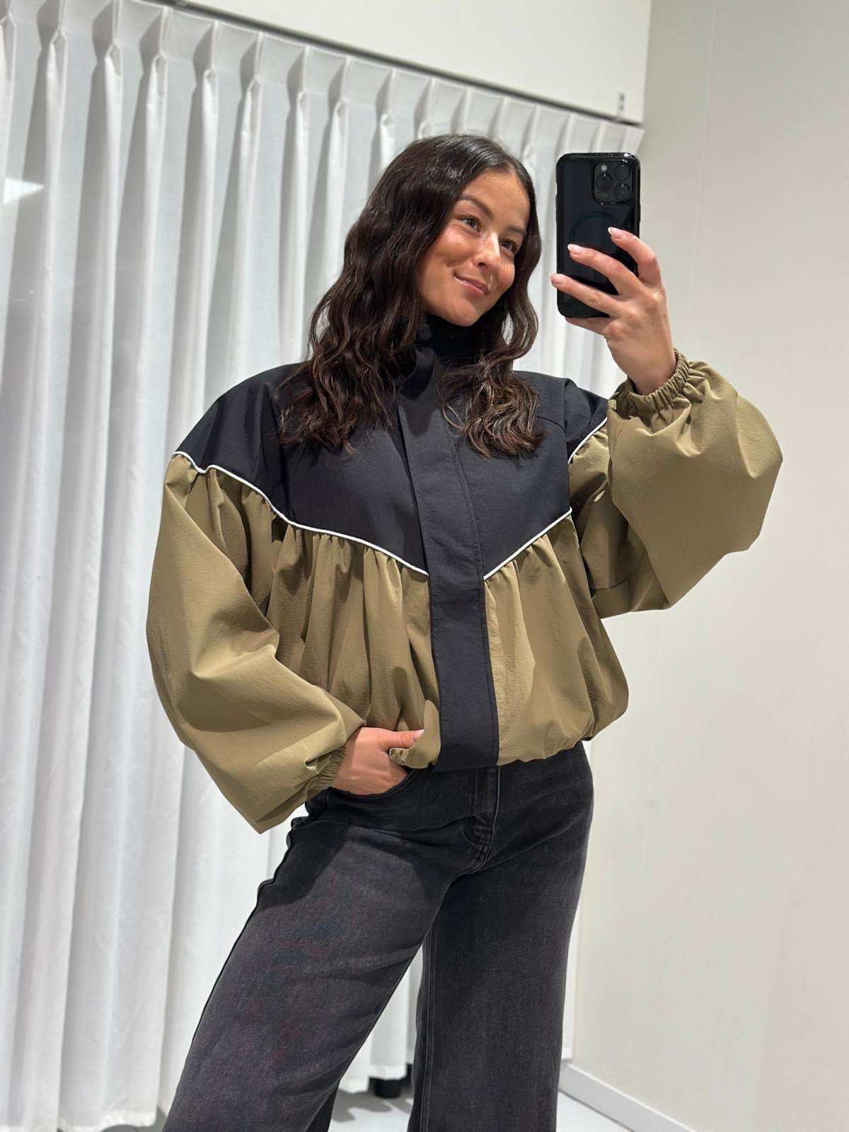 Indie jacket green