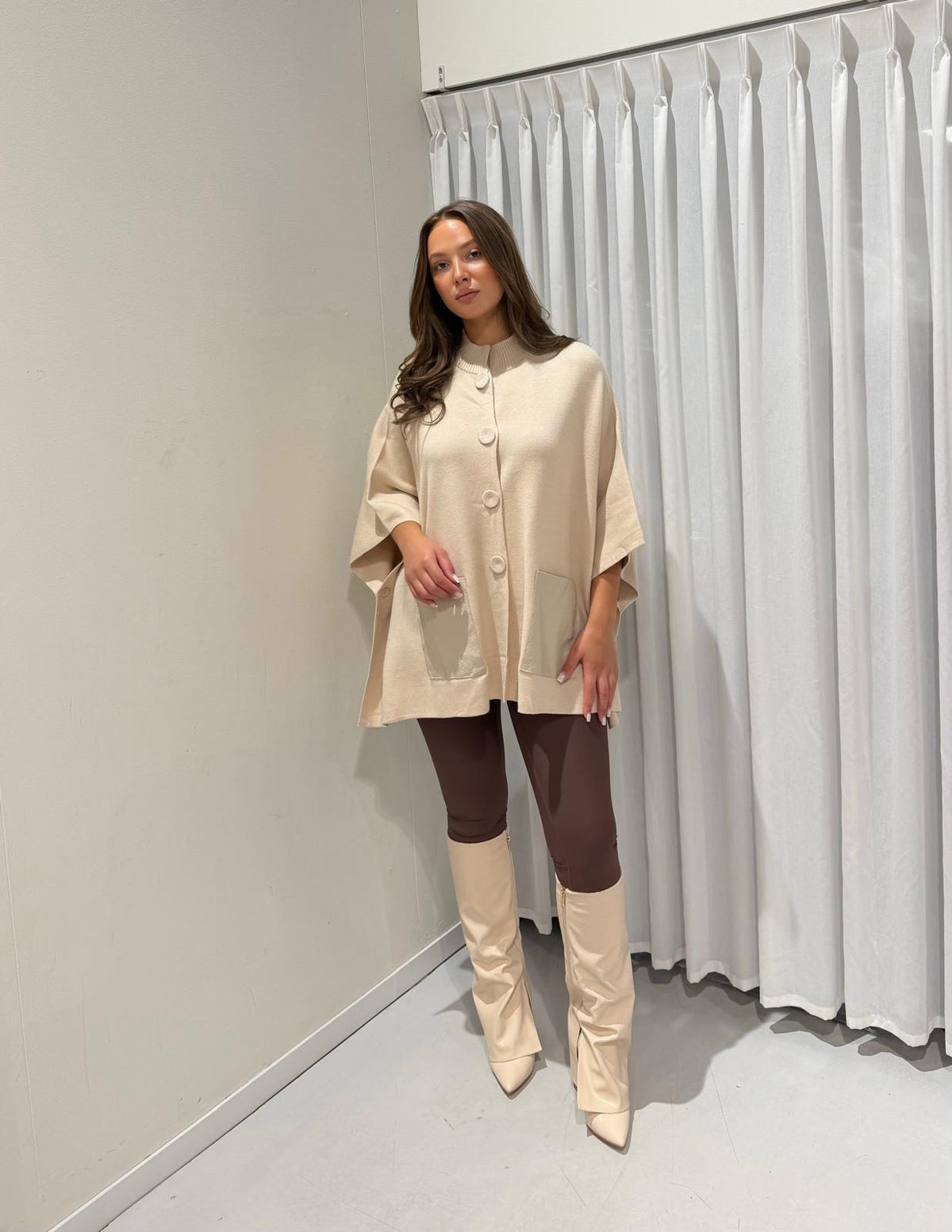Lexi trui beige