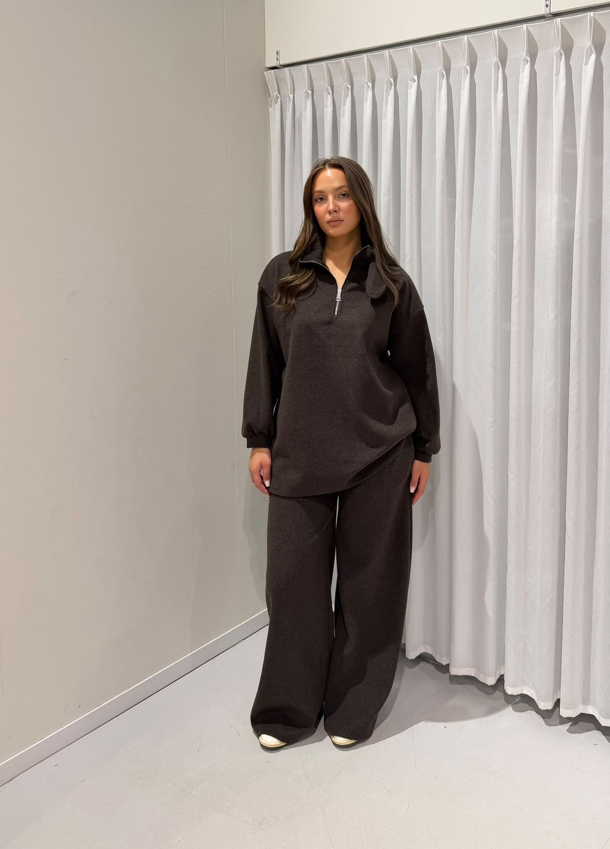 Yuri 2 piece set brown