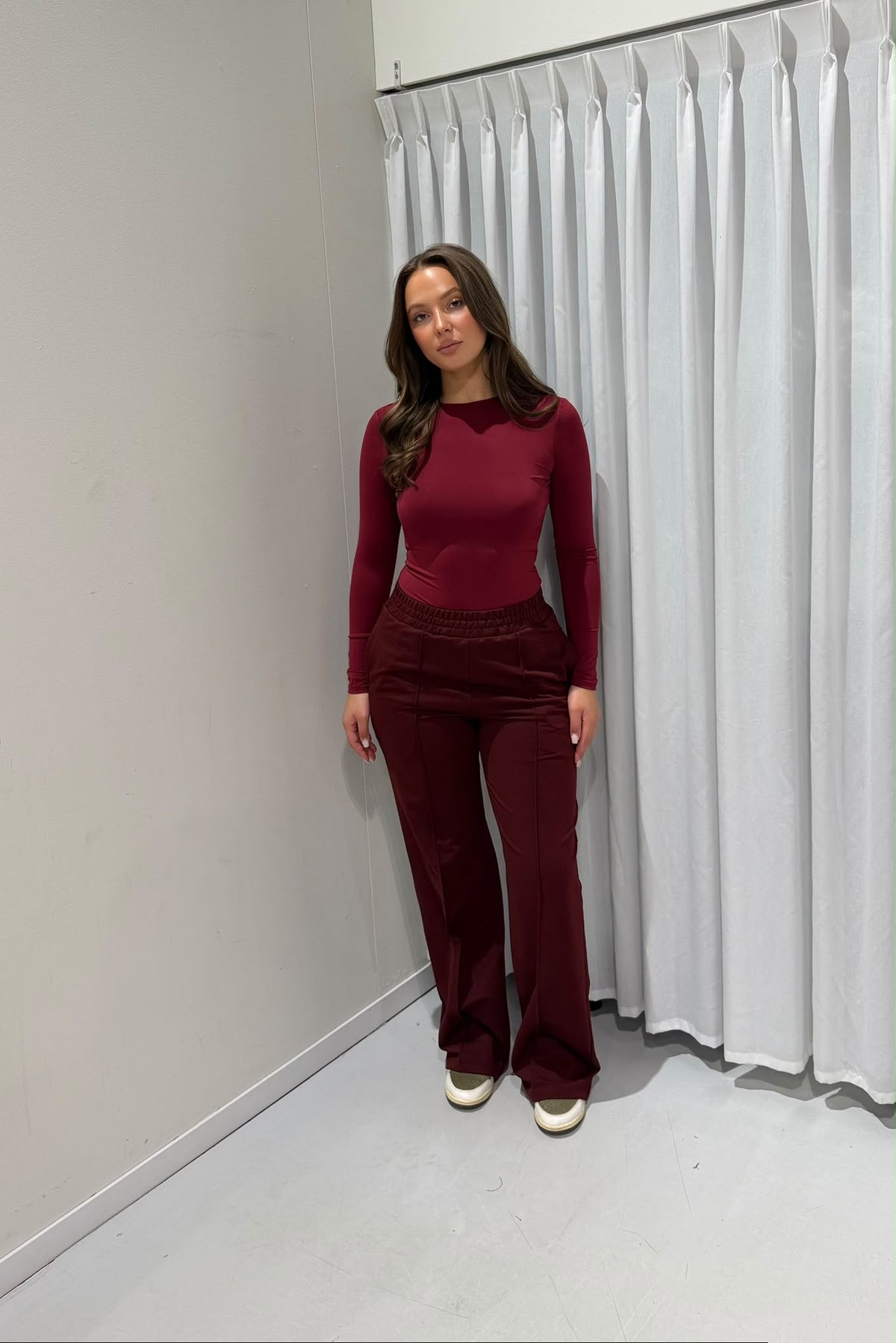 Nomi jogger burgundy