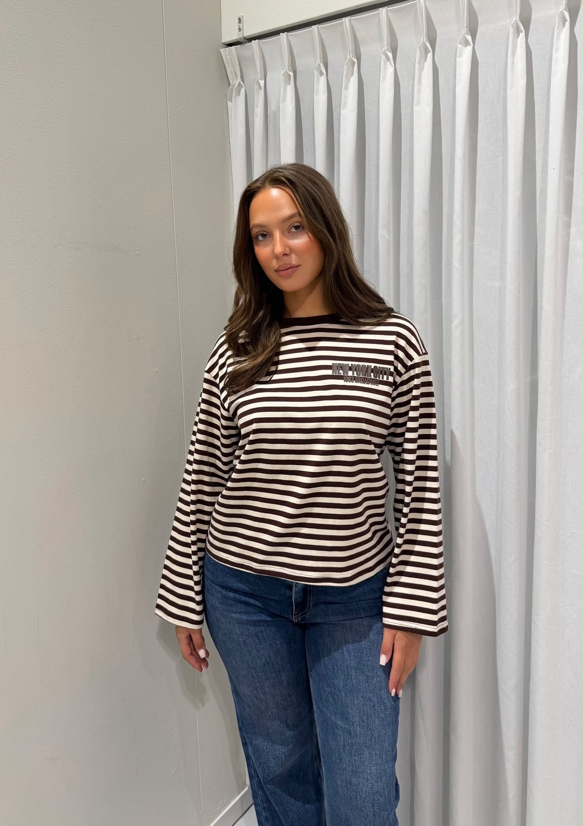 Alma tee brown