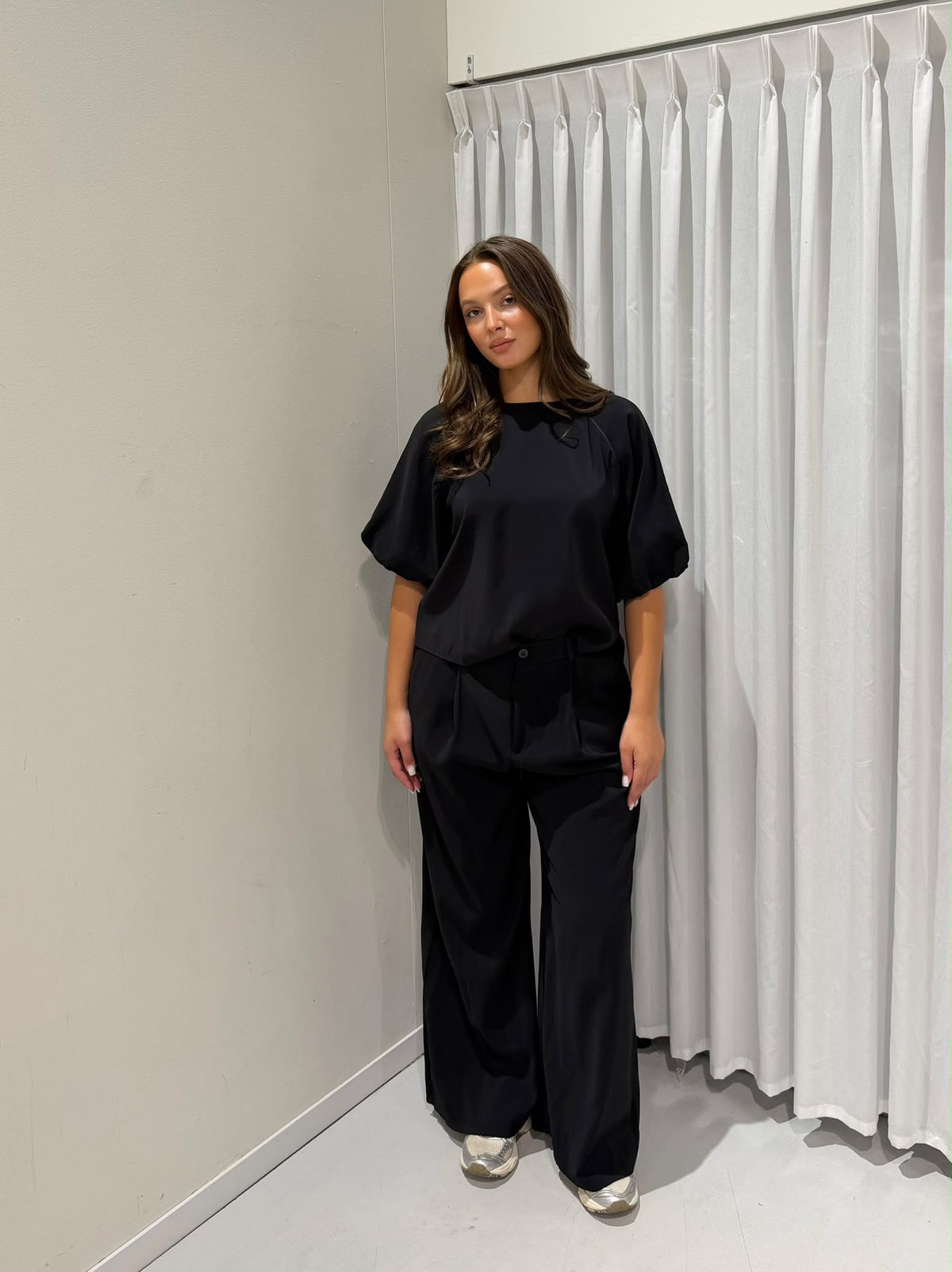 Velora 2 piece set black