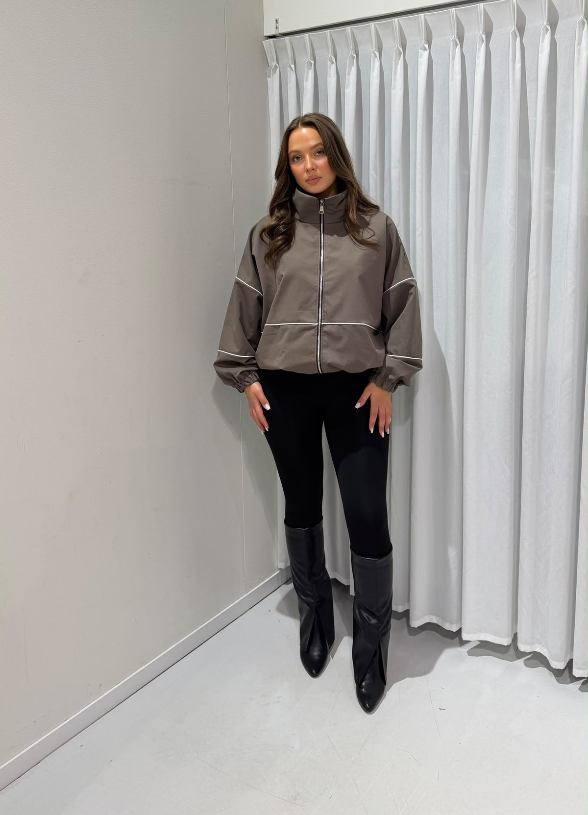 Jill jacket Taupe